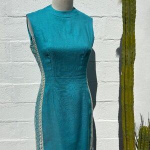 Gorgeous Vintage Aqua Shift Dress ~
